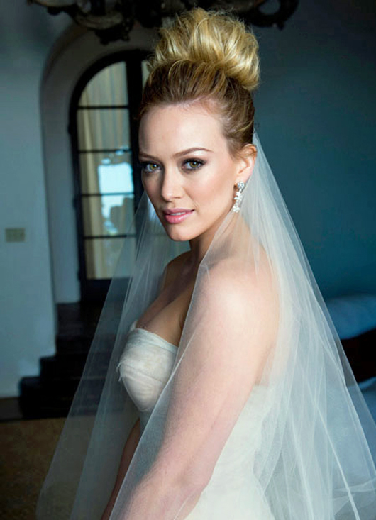 Help!!!! Which wedding hair style for this dress? :  wedding hair veil wedding beauty wtoo vanessa watters makeup hairstyle Hair4