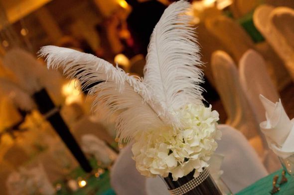 Winter tiffany blue wedding shoes veil fur ostrich feathers plumes