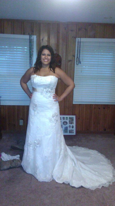 A Real Bride in a Real Maggie - MY DRESS JUST CAME IN!! :  wedding maggie plus size 1 lace geneva IMAG0117