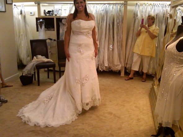 A Beautiful Plus Sized Bride :  wedding plus size 1 maggie sottero real woman IMG00032 20110507 1433