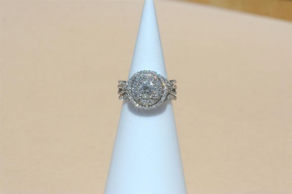 Any Laurie Sarah rings in the Hive? :  wedding laurie sarah andesine engagement custom 121
