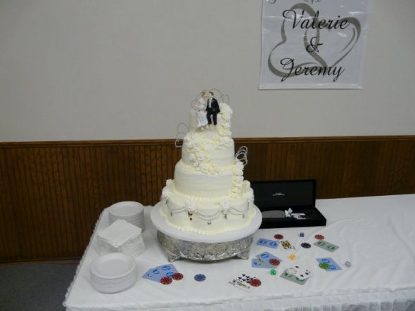 Las Vegas? :  wedding 25173 1367717042138 1508049458 916173 5094318 N