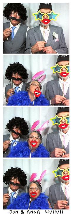 **Photo Recap**Photo Booth!!!** Very Pic Heavy! :  wedding photo recap photobooth booth props Photobooth7