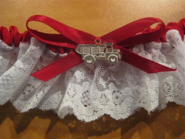 My DIY Garter Belt Progress (long)  - Pics included :  wedding Garter Belt Jan 28 2012 016 Small