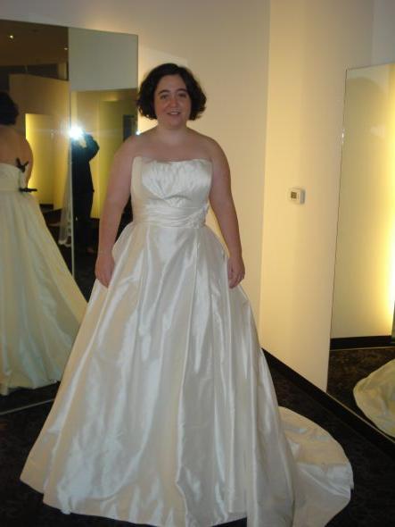 Not looking for a big fluffy dress LOL wedding Wedding Dress 001
