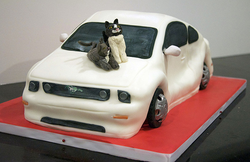 Grooms cake? Someone fill me in... : wedding 5081784623 2fc19f304b