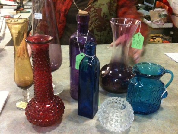 What are you doing for centerpieces? :  wedding Antique