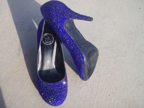 Finished: DIY Cobalt Crystal Shoes (Pic Heavy) :  wedding swarovski strass cobalt crystal diy shoes Shoesfinishedsole1