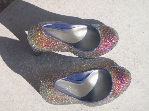 Finished: DIY Volcano Swarovski Crystal Shoes (Pic Heavy) :  wedding swarovski strass volcano crystal diy shoes Volcanofinishednicereflection