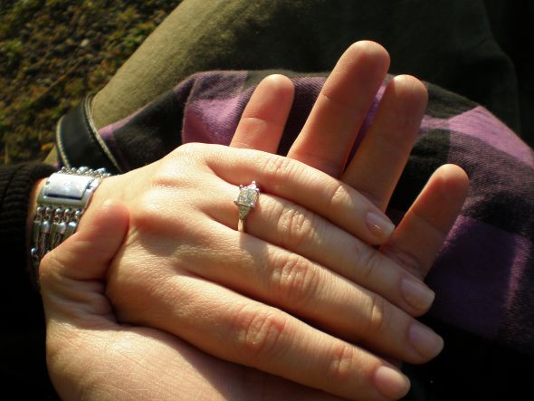 Multi-stone rings...pics please! :  wedding P4230388