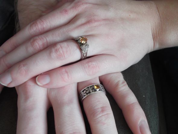 Recent photos of your ring: SHARE! :  wedding engagement ring DSCF1180