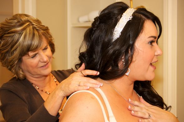 Getting Ready: My October 2011 Wedding Pro Pics (Pic Heavy) :  wedding Julie And Brad Oct 15 2011 52