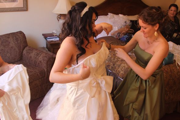 Getting Ready: My October 2011 Wedding Pro Pics (Pic Heavy) :  wedding Julie And Brad Oct 15 2011 67
