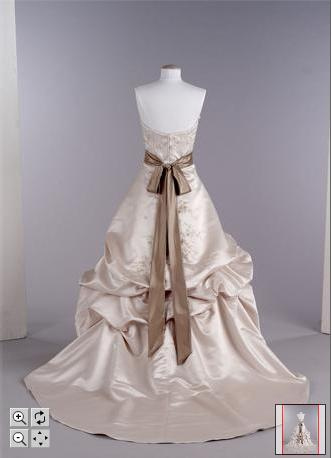Oleg Cassini CT203 Champagne Size 0 posted 10 months ago in Wedding Dress
