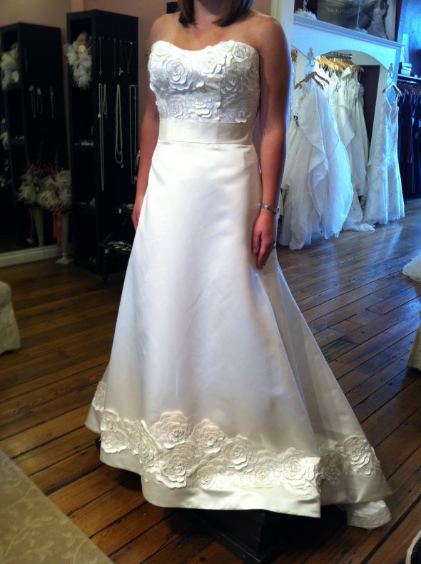 Help me choose between 4 dresses! :  wedding dress Dress2