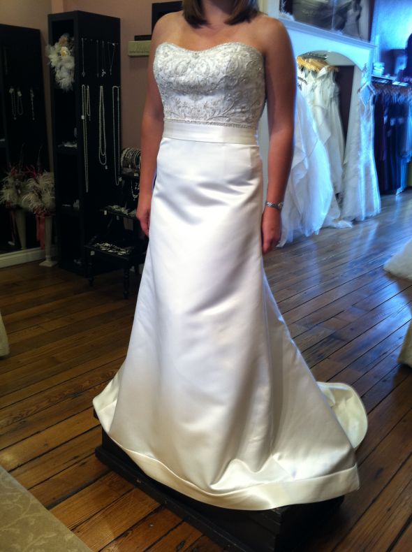 Help me choose between 4 dresses! :  wedding dress Dress3