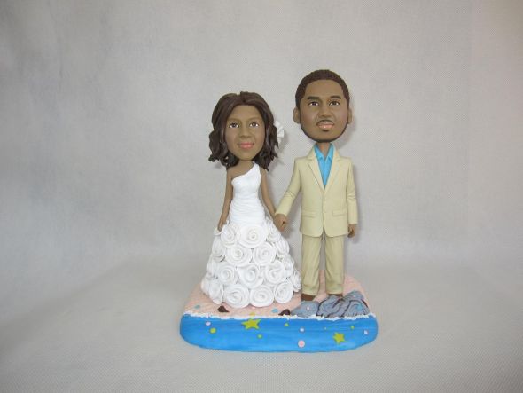 Beach Walking Bride and Groom Wedding Cake Topper 7101 Warm beach wedding
