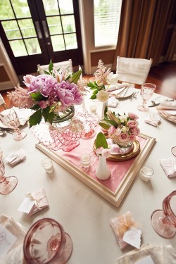 Wedding Flower Tips and Advice from Bunches Bob : wedding bunches bob wedding flowers flowers diy advice bunches direct flower tips flower care how to make wedding bouquets flower expert Vintage Gold And Pink Wedding Centerpiece Ideas 250x375