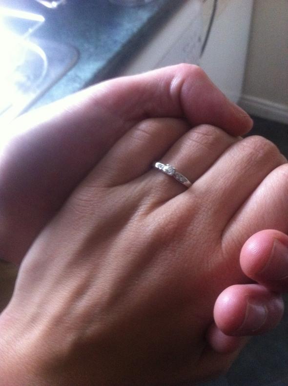 I feel so hurt by the engagement ring - PLEASE HELP !!!!!!! :  wedding emotion ring engagement disappointment 279726 10150712656120133 503195132 19701142 2787594 O