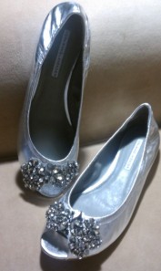 Show me your high-end wedding shoes : wedding shoes manolo blahnik louboutins kate spade LunaSilver