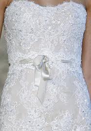 Please help to decide on the best sash for my gown :  wedding monique lhuillier Rocha2