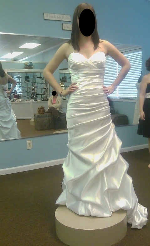 Show me your 'plain' dress with ZERO embellishments! :  wedding Dress1