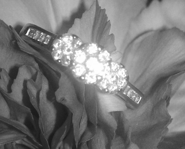 Multi-stone rings...pics please! :  wedding Ring2