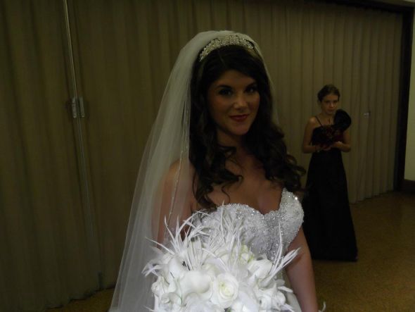 damask and feathers - is it ok? : wedding damask flowers feathers ceremony bouquet centerpieces Flowers2