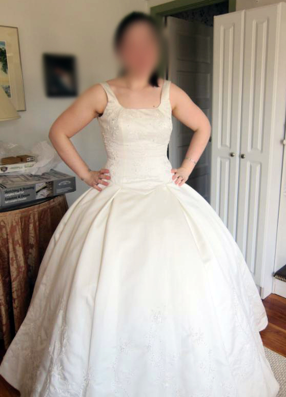 Non strapless dresses! show me pictures of yours! : wedding non strapless short pictures Jasmine1