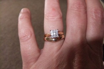 SHOW ME YOUR DIAMOND WEDDING BANDS! :  wedding diamond band carats DSCF3010