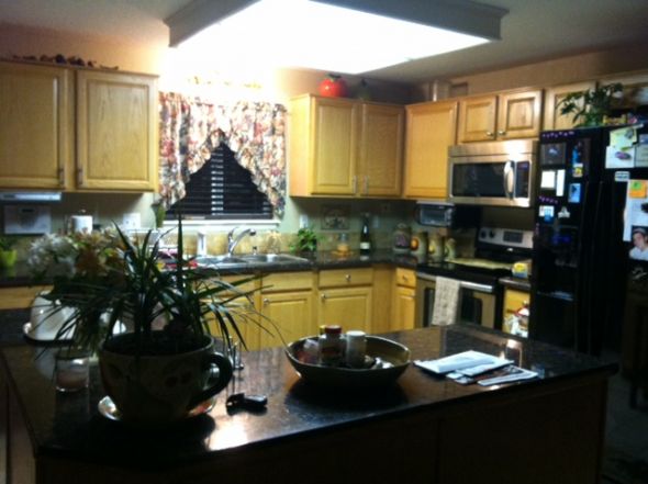 what color is your kitchen? :  wedding Kitchen