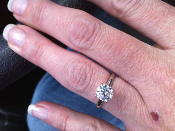 Let's see some thicker bands! Ring Porn included :  wedding Ring