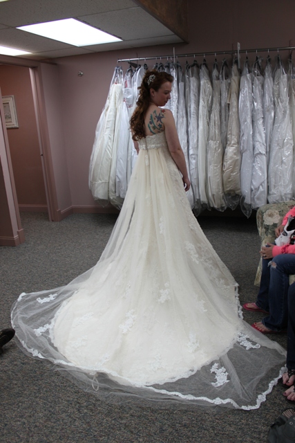 No one has my dress? How bout you? :  wedding Dress 1