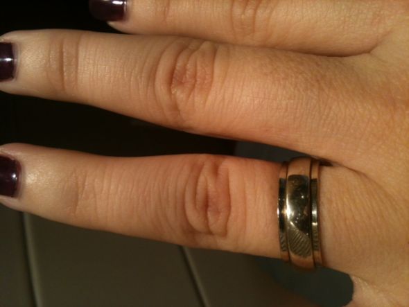 Wedding Band Help (pics are big, sorry) :  wedding wedding ring band vera wang love zales Band1
