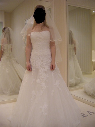 Pronovias Alcanar - Too Poofy? :  wedding pronovias alcanar poofy petite bride remove tulle Abito