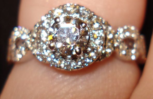 Tacori 2627RD or 2565RD9 - Is it classic and timeless? : wedding tacori 2627 1 twist 2565 1 Ring Set 001