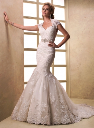 Maggie Sottero Elliana...real bride 
