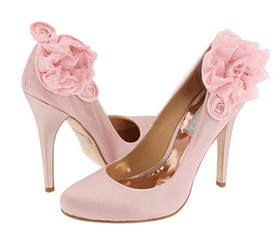 Shoe me your pink wedding shoes