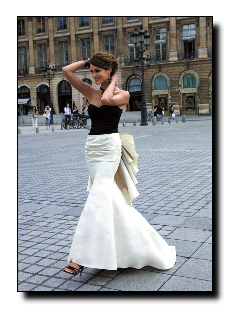 Can anyone identify this black and white dress? :  wedding black and white non traditional dress Unique Wedding Dresses White