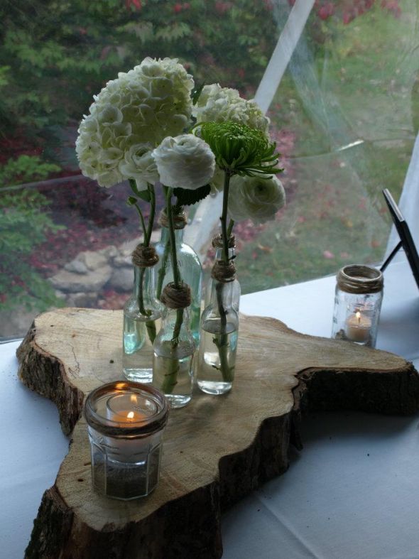 Centerpieces jars with twine Bottles for accent on sign in table wedding 