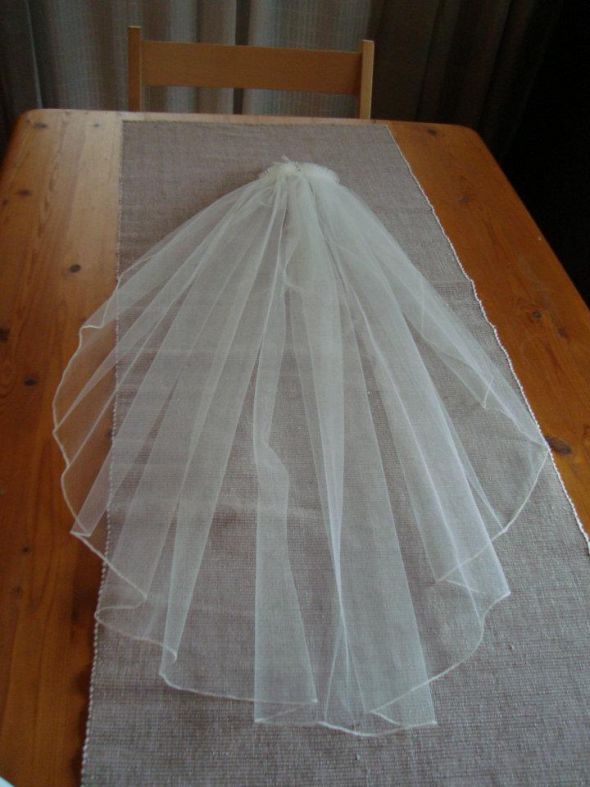 Save the big bucks for an amazing pair of shoes- Buy my Veil for a low price! :  wedding veil hair hairstyle ceremony ivory reception Veil Finished Edges Buy my Veil! Great Price :  wedding hair veil ceremony romantic beauitful ivory Veil Finished Edges 