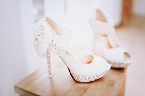 Help me find these shoes! :  wedding shoes Shoe