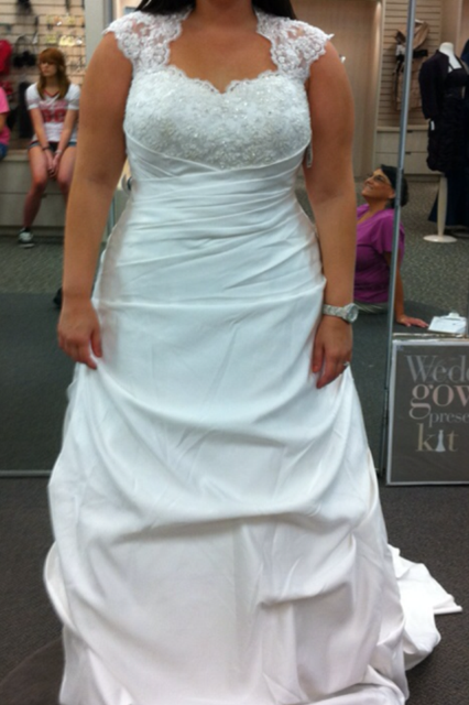 Should I attempt it... :  wedding beauty accessories veil diy Dress Front