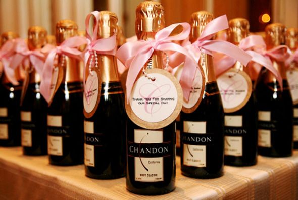 New Year's Eve Brides??? : wedding Champagne Favors 1