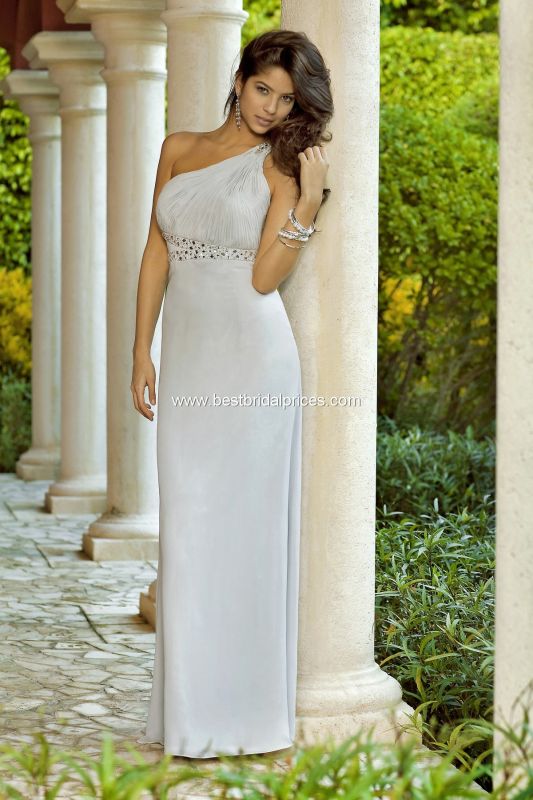 What BRIDESMAIDS dress goes with the Vera Wang 'Gemma' gown? :  wedding gemma bridesmaids what go with match dresses vera wang gowns 4070