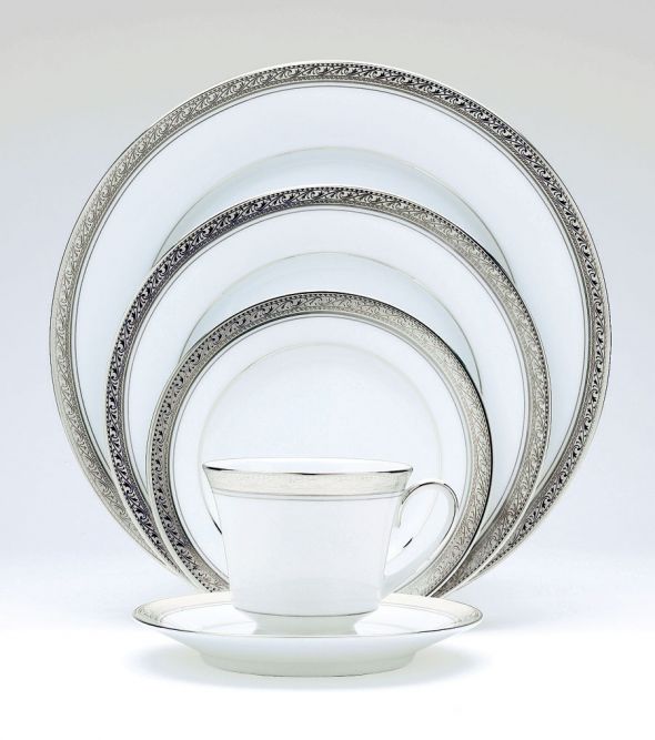 Did you register for China? :  wedding china registry dishes CrestwoodPlatinum5pc 01