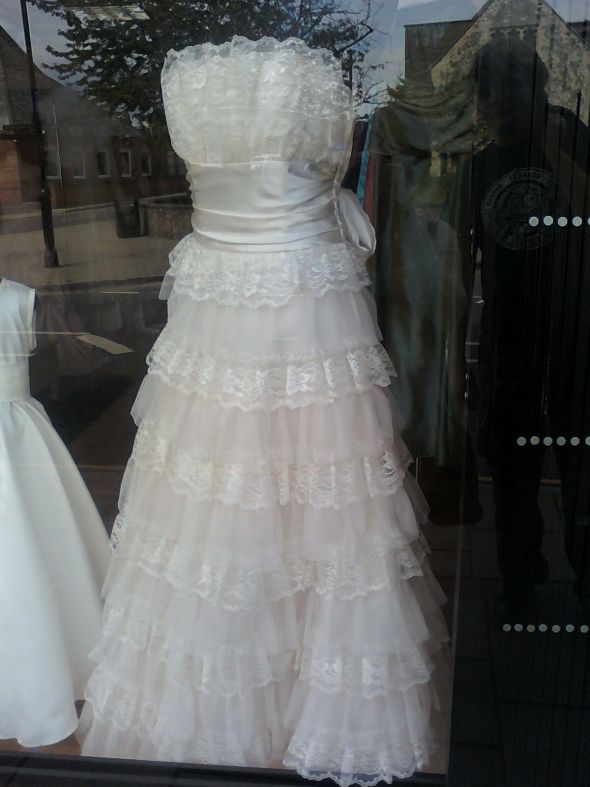 No one has my dress? How bout you? :  wedding 2
