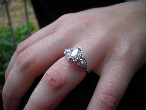 Have you got an HEIRLOOM engagement ring (or stone)? STORY! :  wedding ring engagement vintage heirloom diamond setting DSCN0566