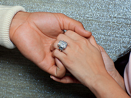 I met a lady with a HUGE ring today! :  wedding rings huge Kim Kardashian Ring 440x330