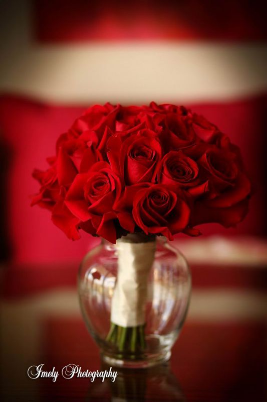 how much did you spend per bouquet? :  wedding price flowers Rouge Red Rose Bridal Bouquet